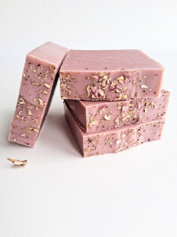 ROSEHIP SOAP with red clay and geranium (100g) - Image 2