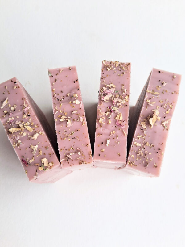 ROSEHIP SOAP with red clay and geranium (100g) - Image 4